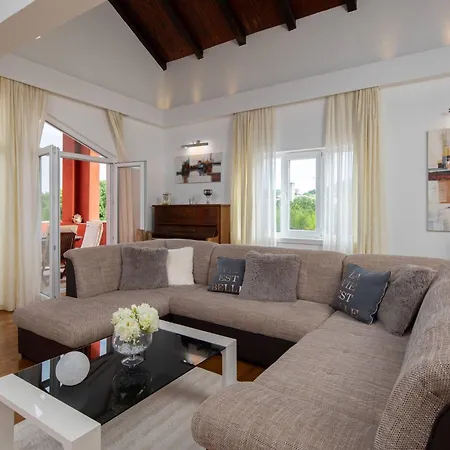 Providenca By Interhome