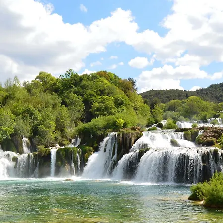 Holiday home Providenca By Interhome